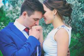 《破镜重圆：男人出轨后如何挽回妻子的心？揭秘五大关键策略！》